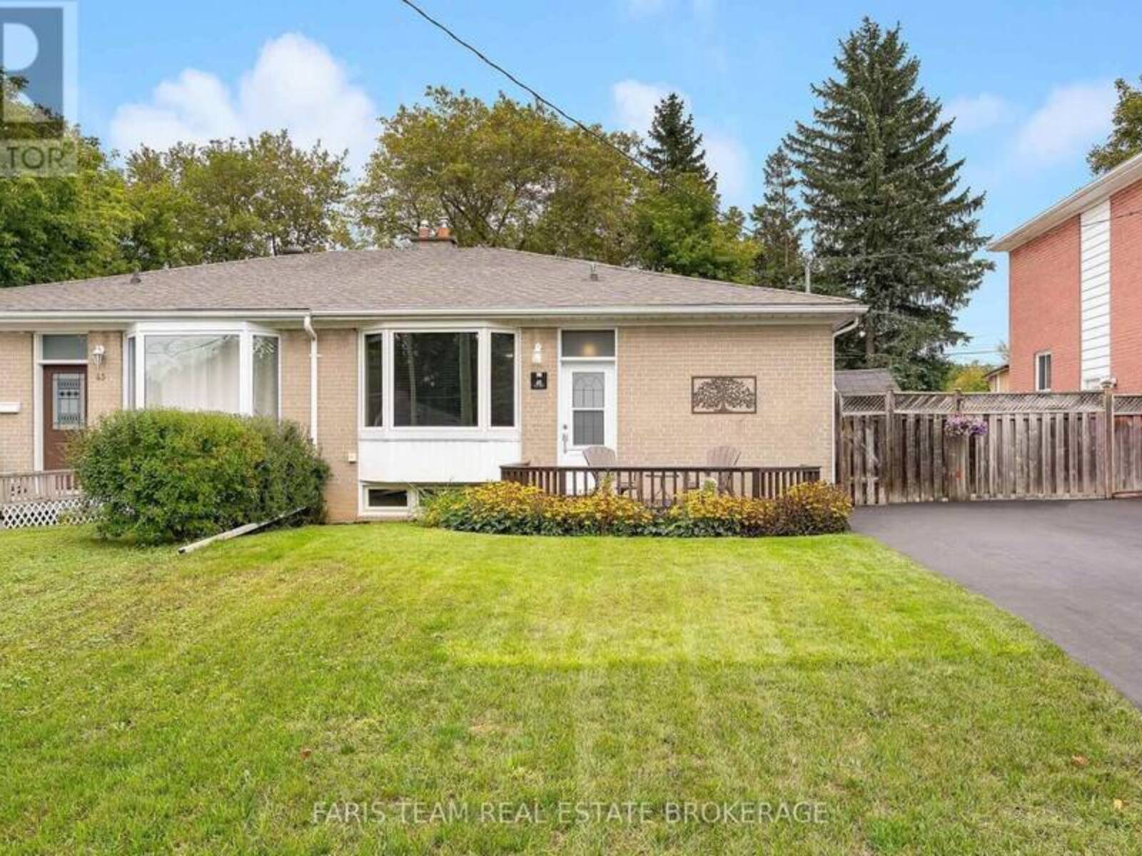 45 BAILEY CRESCENT, Aurora, Ontario L4G 2B2