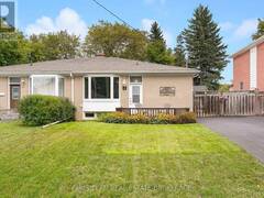 45 BAILEY CRESCENT Aurora Ontario, L4G 2B2