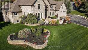 2014 INNISBROOK STREET | Innisfil Ontario | Slide Image Twelve