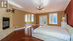 2014 INNISBROOK STREET | Innisfil Ontario | Slide Image Thirty-one
