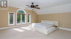2014 INNISBROOK STREET | Innisfil Ontario | Slide Image Thirty-eight