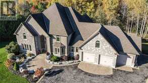 2014 INNISBROOK STREET | Innisfil Ontario | Slide Image Three