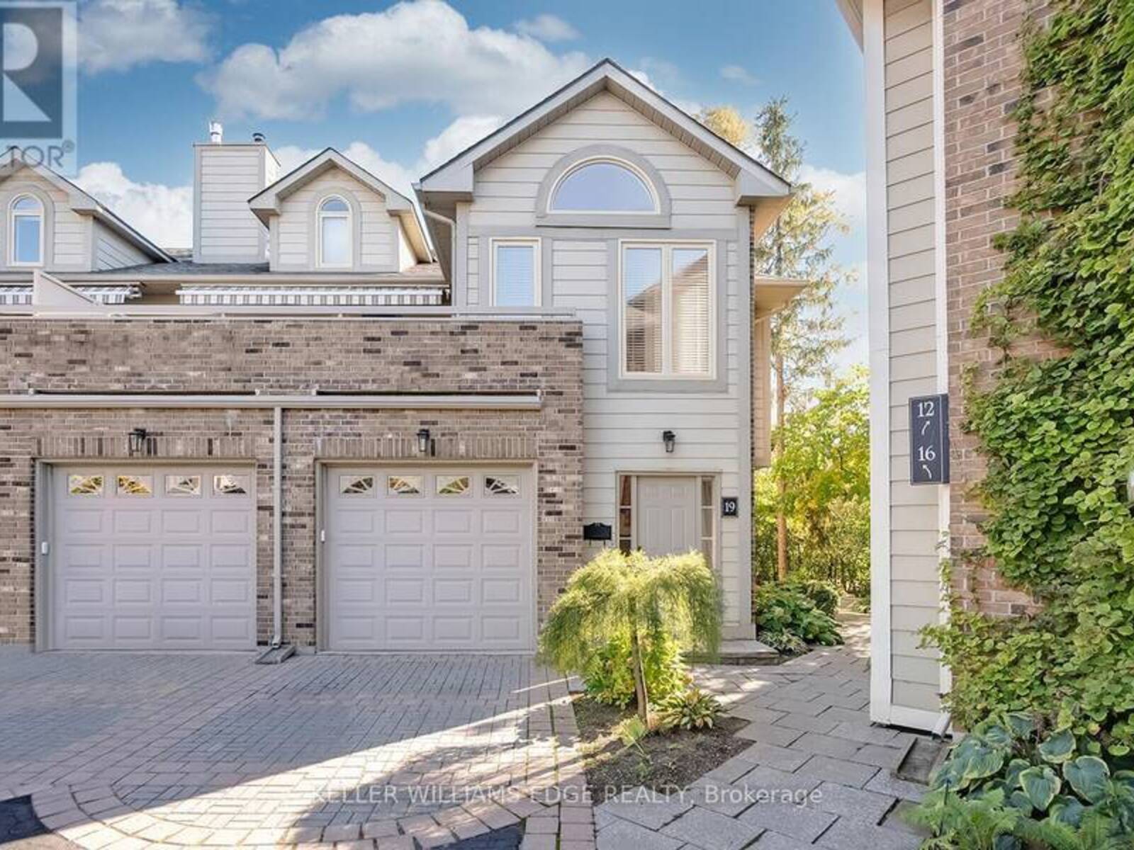 19 - 3230 NEW STREET, Burlington, Ontario L7N 1M8