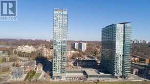 415 - 105 THE QUEENSWAY AVENUE | Toronto Ontario | Slide Image Nine