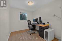 949 ELGIN STREET N | Cambridge Ontario | Slide Image Seventeen