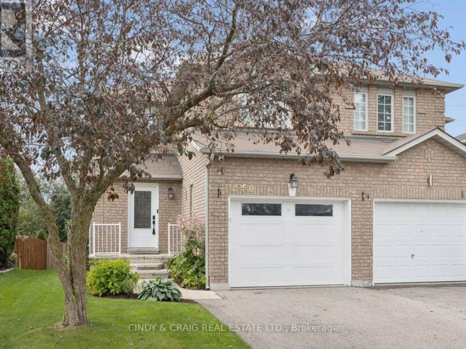 1550 FIELDGATE DRIVE, Oshawa, Ontario L1K 2L5