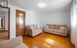 27 WILLINGDON AVENUE | Toronto Ontario | Slide Image Fifteen