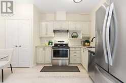 22 SANDPIPER KEY WAY | Markham Ontario | Slide Image Thirteen