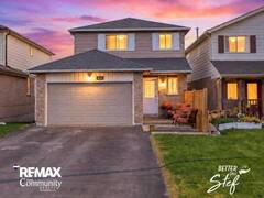 420 BRITANNIA AVENUE Bradford West Gwillimbury Ontario, L3Z 1A7