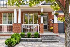 40 PITNEY AVENUE | Richmond Hill Ontario | Slide Image Two
