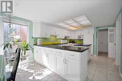 103 LONGWATER CHASE | Markham Ontario | Slide Image Thirteen