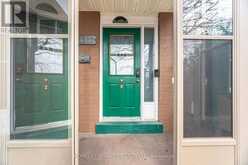 413 TERRY DRIVE | Newmarket Ontario | Slide Image Four