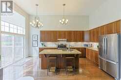 546 TAPESTRY LANE | Newmarket Ontario | Slide Image Eleven