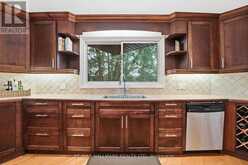104 RIVERBANK DRIVE | Georgina Ontario | Slide Image Thirteen