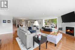 104 RIVERBANK DRIVE | Georgina Ontario | Slide Image Eight