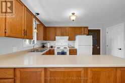 55 SHELSWELL BOULEVARD | Oro-Medonte Ontario | Slide Image Five
