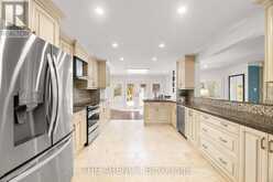 7 STONEGATE DRIVE | Brampton Ontario | Slide Image Twelve