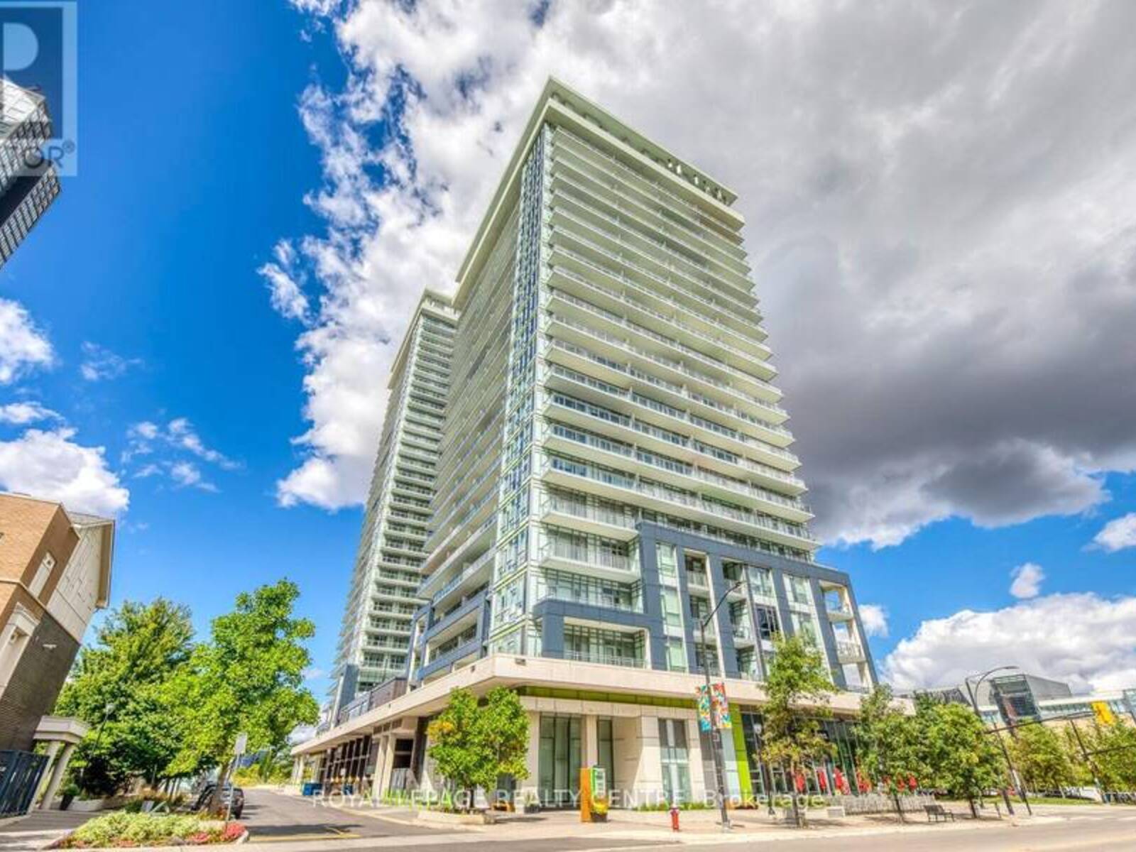 1105 - 365 PRINCE OF WALES DRIVE, Mississauga, Ontario L5B 0G6