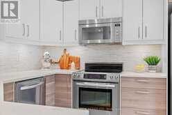 2495 WOODEN HILL CIRCLE | Oakville Ontario | Slide Image Nine