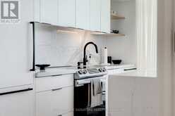 B630 - 1119 COOKE BOULEVARD | Burlington Ontario | Slide Image Five