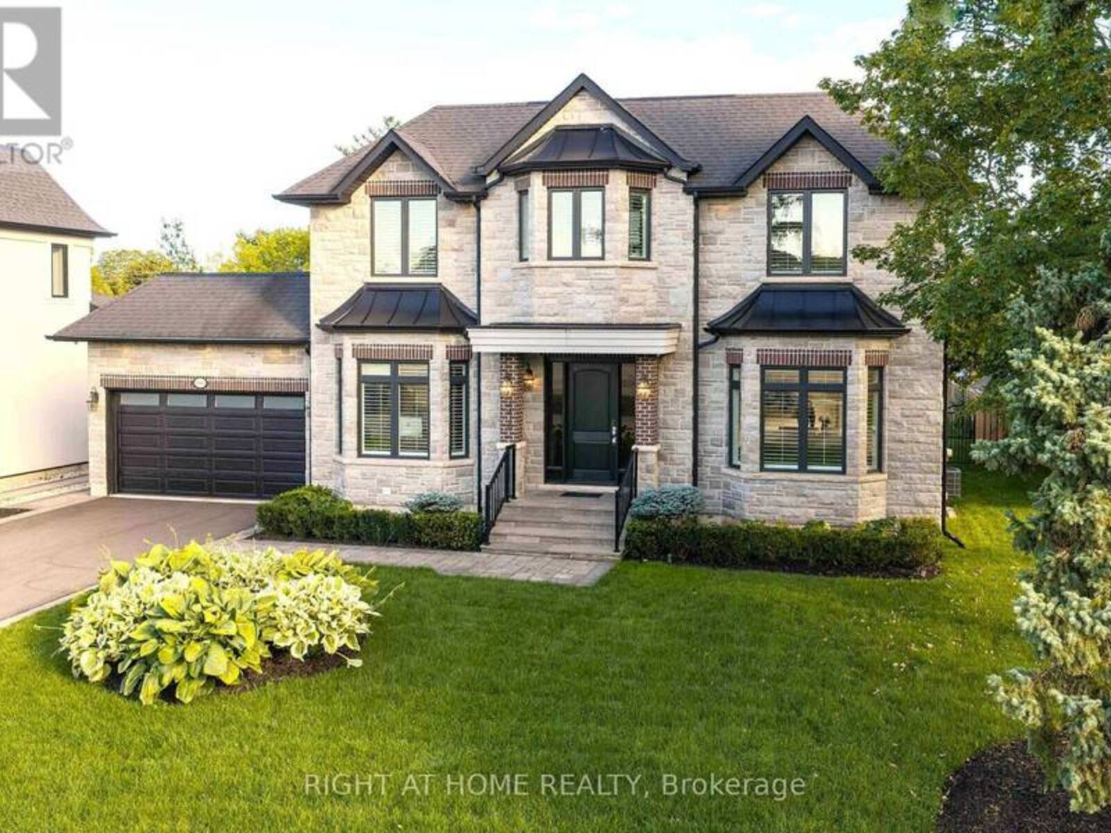 1410 STANBURY ROAD, Oakville, Ontario L6L 2J6
