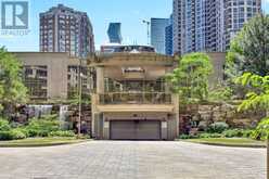 927 - 3888 DUKE OF YORK BOULEVARD | Mississauga Ontario | Slide Image Forty-five