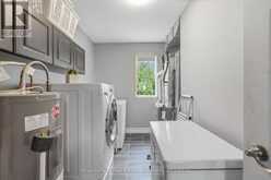 28 KELSON AVENUE S | Grimsby Ontario | Slide Image Nineteen