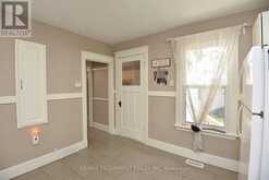 56 BARONS AVENUE N | Hamilton Ontario | Slide Image Eighteen