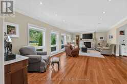 385 MAIN STREET W | Grimsby Ontario | Slide Image Nine