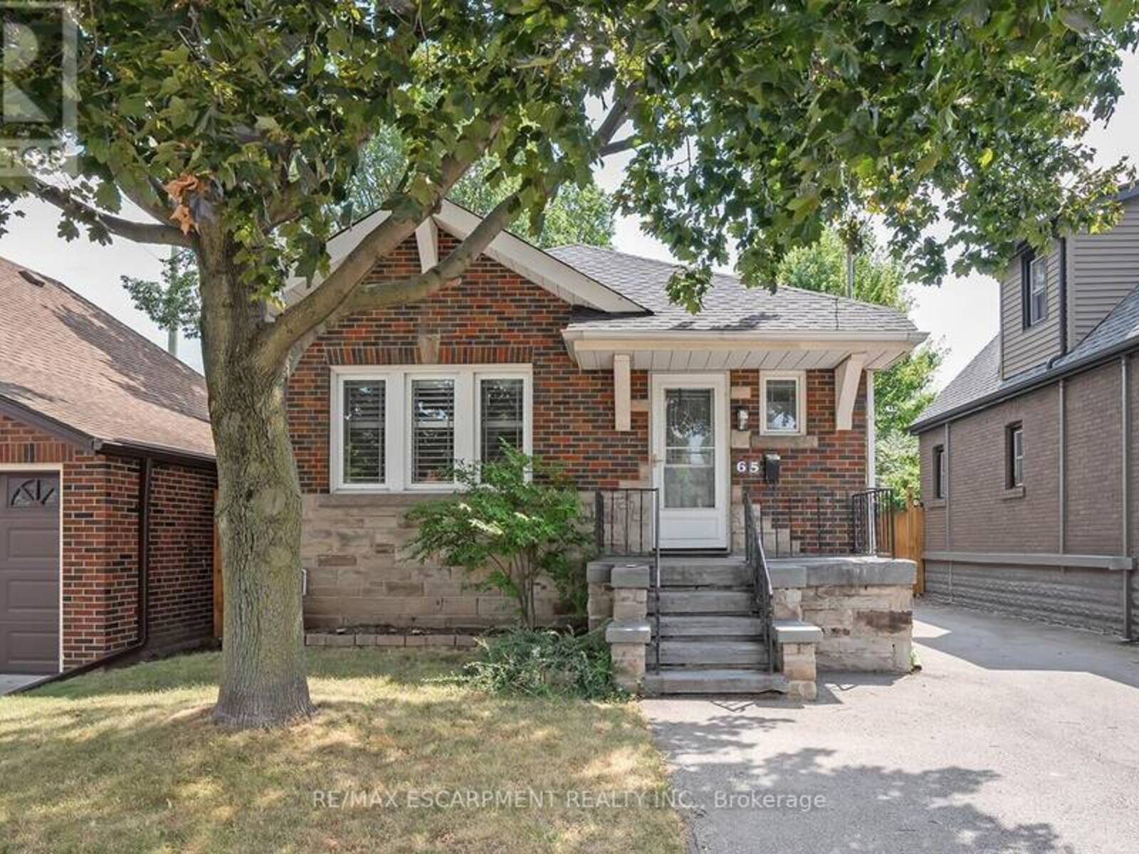 65 KENILWORTH AVENUE S, Hamilton, Ontario L8K 2T1