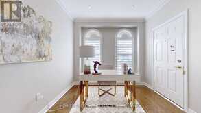 115 GOLDEN TULIP CRESCENT | Markham Ontario | Slide Image Five