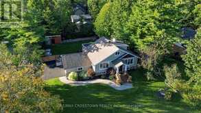 20 IDLEWOOD DRIVE | Midhurst Ontario | Slide Image Three