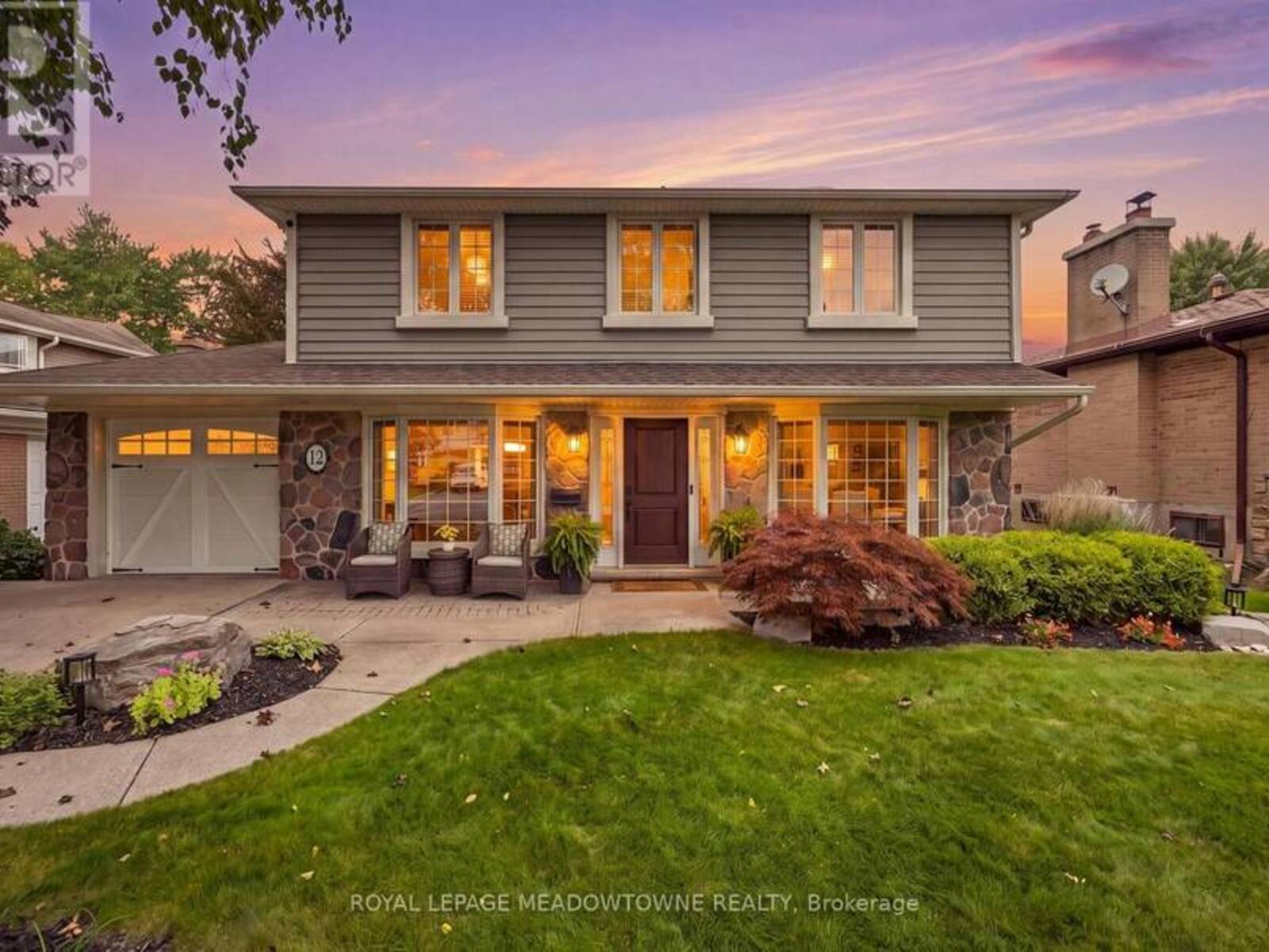 12 CHELTENHAM COURT, Brampton, Ontario L6W 1J3