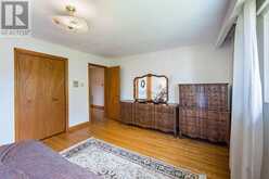 1554 GOLDMAR DRIVE | Mississauga Ontario | Slide Image Nine