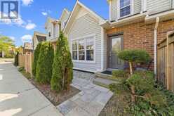 5 - 1085 HARROGATE DRIVE | Hamilton Ontario | Slide Image Two