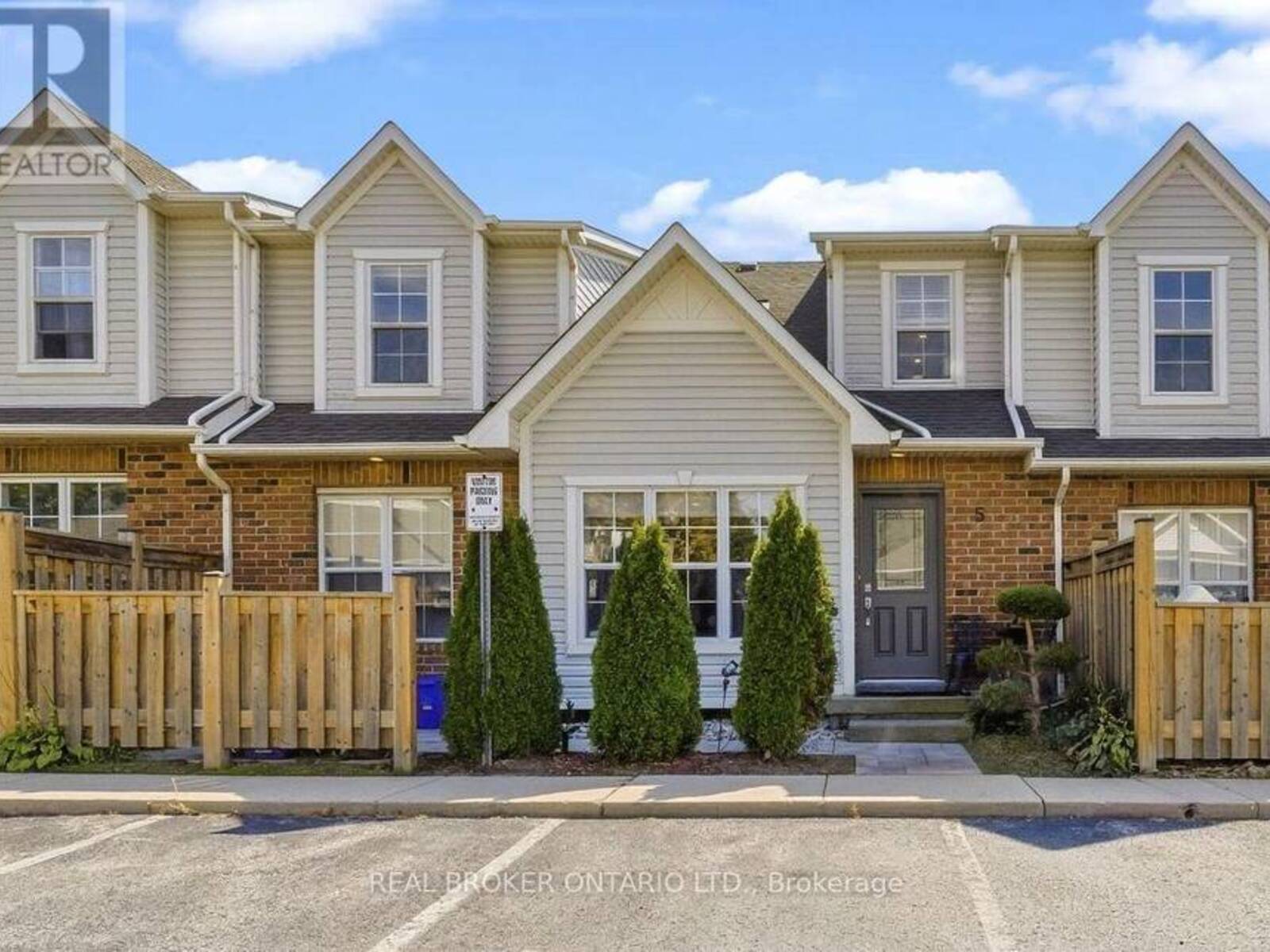 5 - 1085 HARROGATE DRIVE, Hamilton, Ontario L9K 7R2