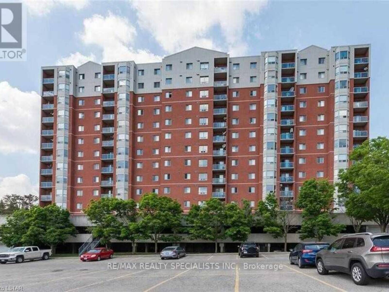 510 - 30 CHAPMAN COURT, London, Ontario N6G 4Y4