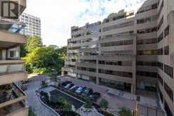 505 - 61 ST CLAIR AVENUE W | Toronto Ontario | Slide Image Nineteen