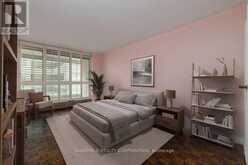 505 - 61 ST CLAIR AVENUE W | Toronto Ontario | Slide Image Six