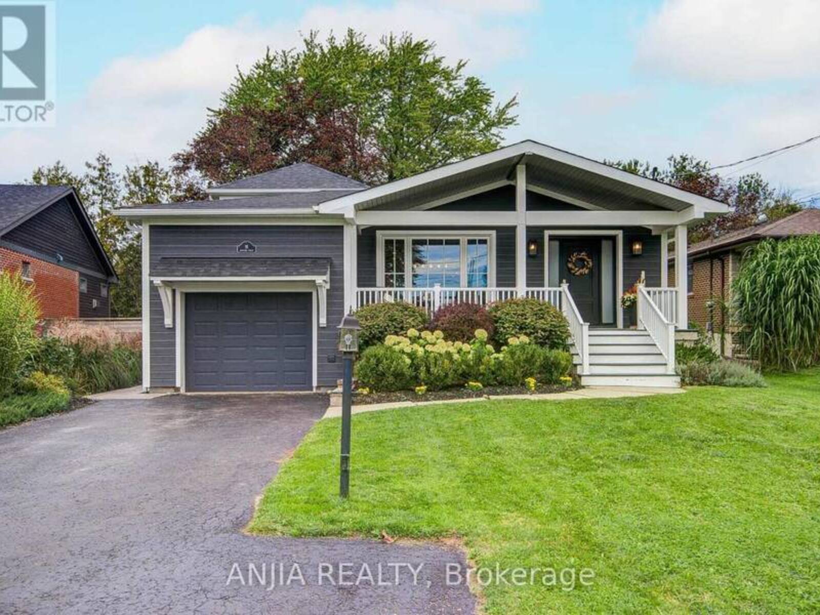 91 MANITOBA STREET, Whitchurch-Stouffville, Ontario L4A 4T3