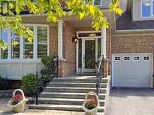 92 CLAUSFARM LANE | Whitchurch-Stouffville Ontario | Slide Image Four