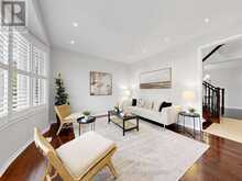 92 CLAUSFARM LANE | Whitchurch-Stouffville Ontario | Slide Image Eight