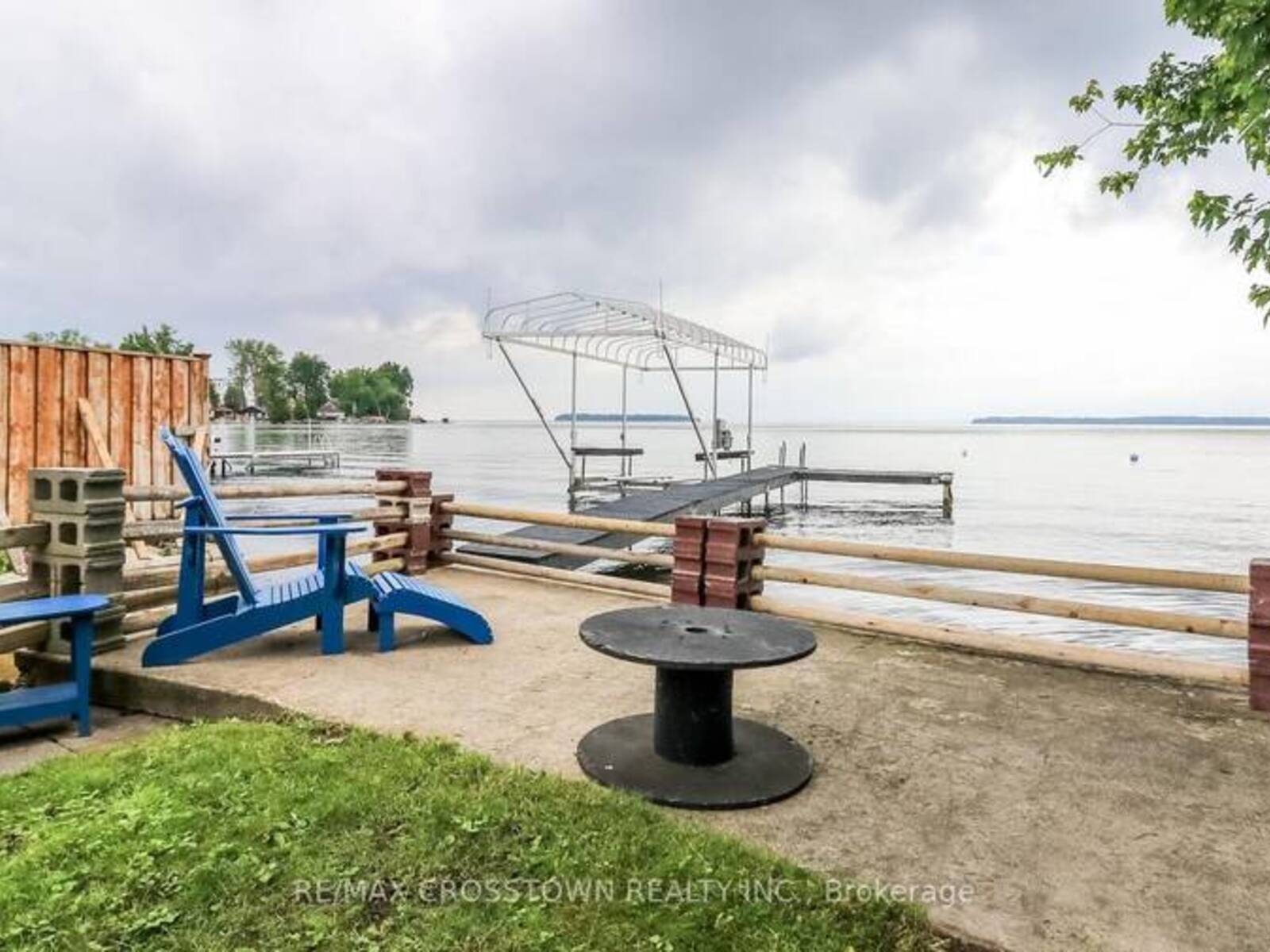 2325 CRYSTAL BEACH ROAD, Alcona, Ontario L9S 3W8