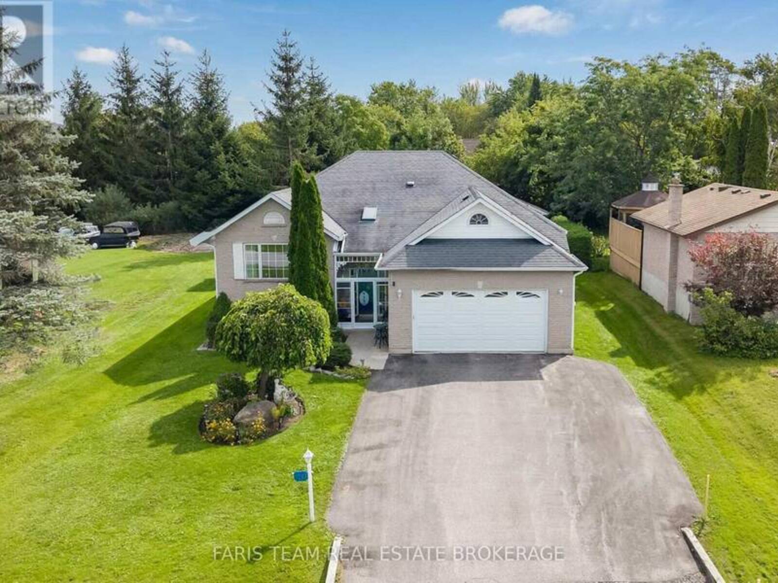 1033 CAMERON STREET, Innisfil, Ontario L0L 1C0