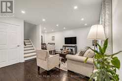 39 BRIGHTWAY CRESCENT | Richmond Hill Ontario | Slide Image Nine