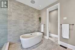 64 MANOR GLEN CRESCENT | East Gwillimbury Ontario | Slide Image Twenty-six