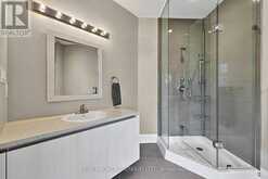 64 MANOR GLEN CRESCENT | East Gwillimbury Ontario | Slide Image Thirty-two