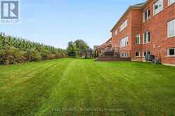 64 MANOR GLEN CRESCENT | East Gwillimbury Ontario | Slide Image Forty-one