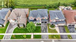 64 MANOR GLEN CRESCENT | East Gwillimbury Ontario | Slide Image Forty-five