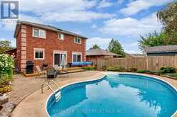 32 WESSENGER DRIVE | Barrie Ontario | Slide Image Thirty-nine